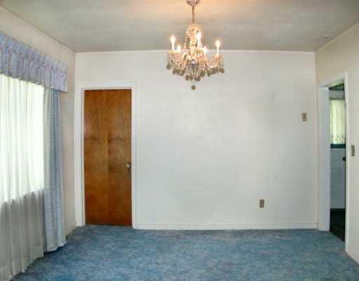 157 Baldwin Road Carnegie, PA 15106 - Photo 3 of 8 Gallery Image 3