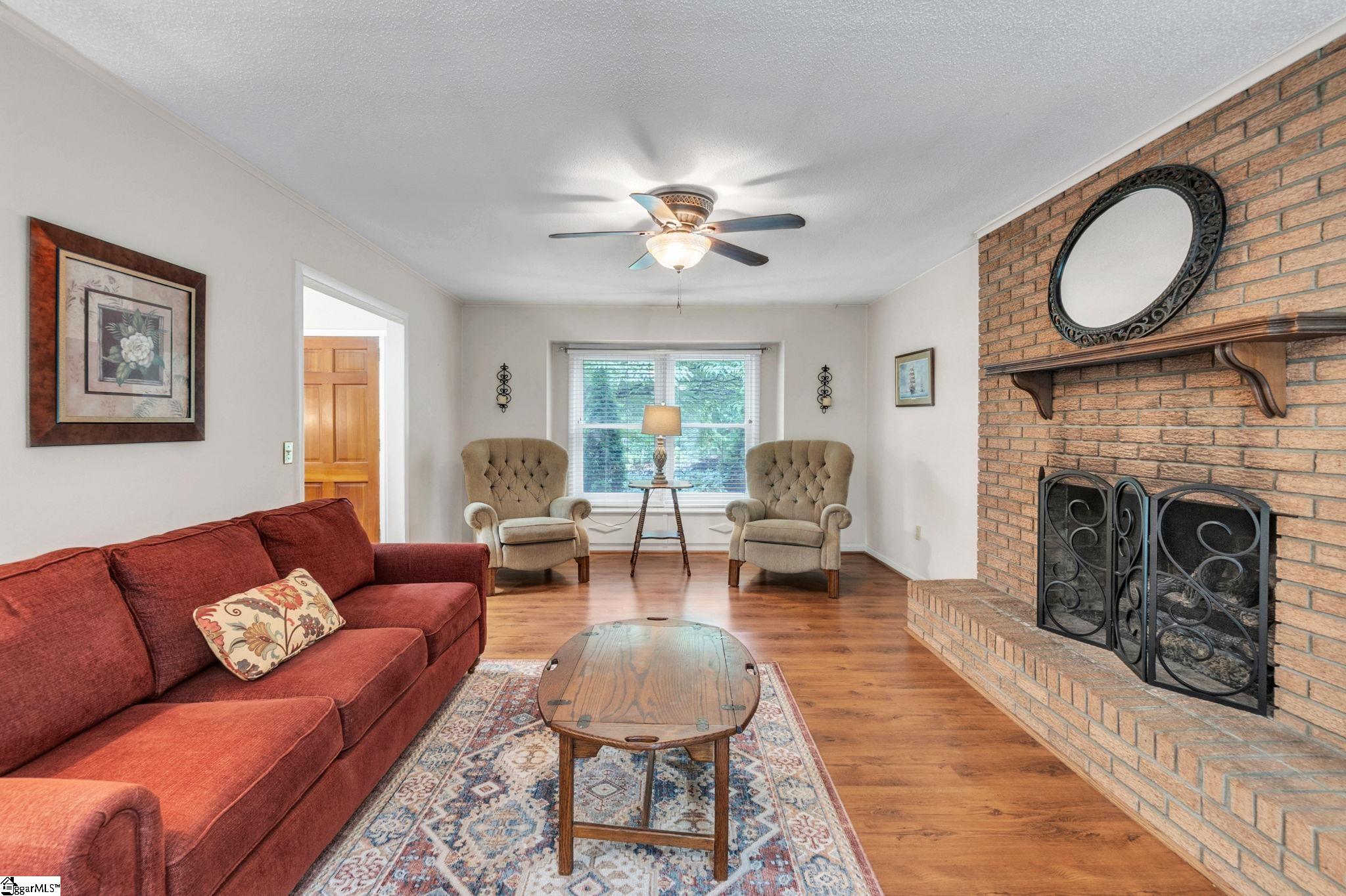 200 Rampey Street Easley, SC 29640 - Photo 8 of 41