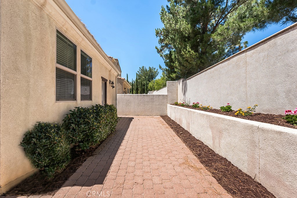 20317 Livorno Porter Ranch Porter Ranch, CA 91326 - Photo 27 of 33 a view of balcony with potted plants
