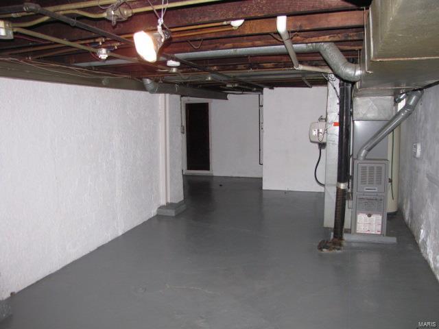 2448 Brown Road St. Louis, MO 63114 - Photo 18 of 29 Gallery Image 18