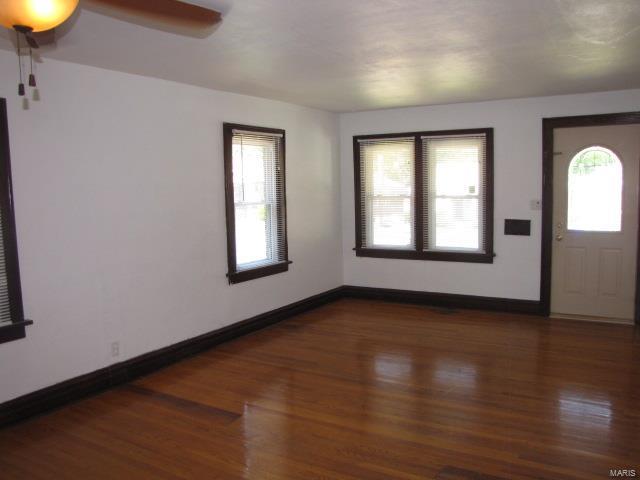 2448 Brown Road St. Louis, MO 63114 - Photo 2 of 29 Gallery Image 2