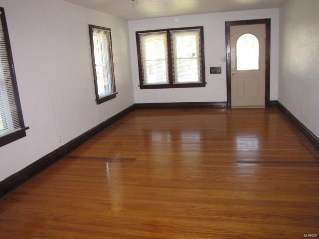 2448 Brown Road St. Louis, MO 63114 - Photo 3 of 29 Gallery Image 3