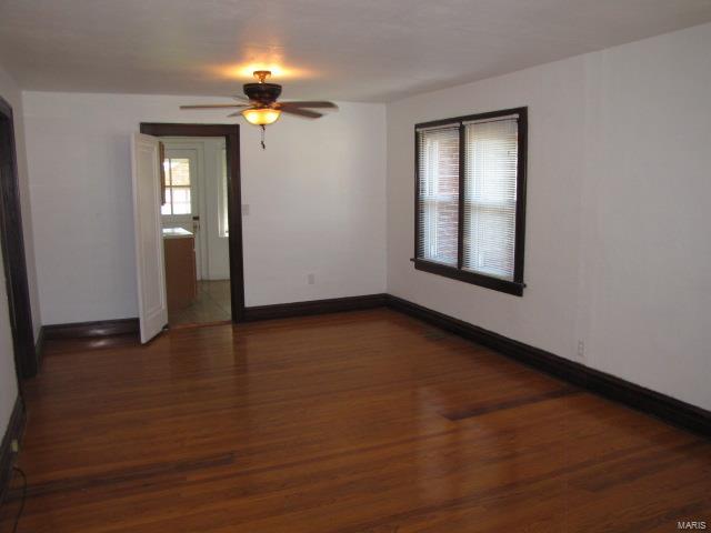 2448 Brown Road St. Louis, MO 63114 - Photo 4 of 29 Gallery Image 4