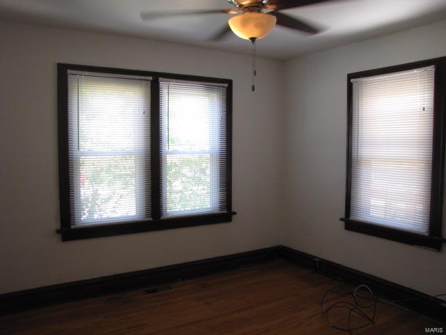 2448 Brown Road St. Louis, MO 63114 - Photo 10 of 29 Gallery Image 10