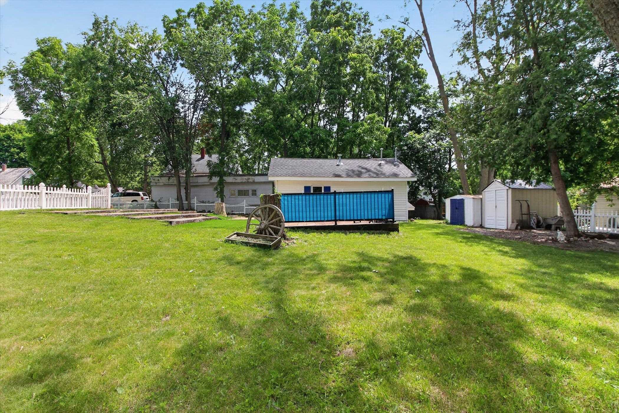 1035 Fairview Avenue Alma, MI 48801 - Photo 27 of 35 1947579-2f5b8ef3-1b64-47c3-ba2f-b9fab81c2594.JPG