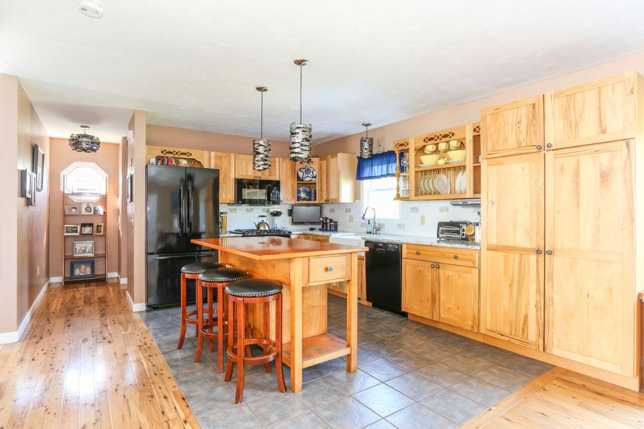 136 Queen Anne Road Harwich, MA 02645 - Photo 7 of 28 kitchen 1