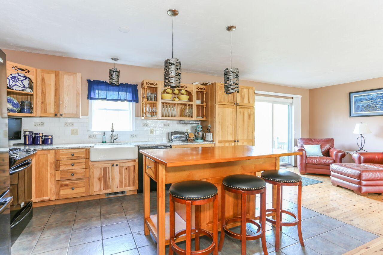 136 Queen Anne Road Harwich, MA 02645 - Photo 9 of 28 kitchen 3