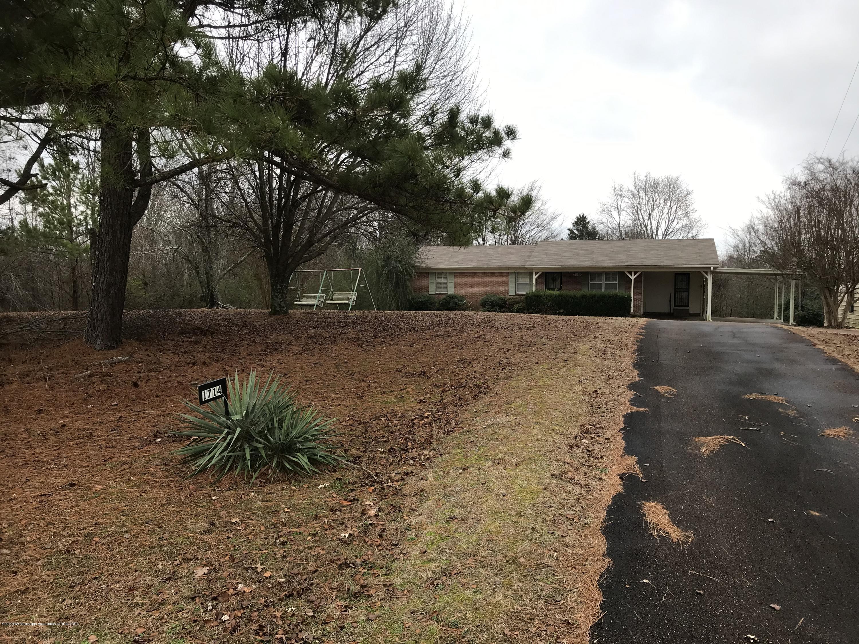 1714 Pryor Road Coldwater, MS 38618 - Photo 3 of 15 IMG_3886