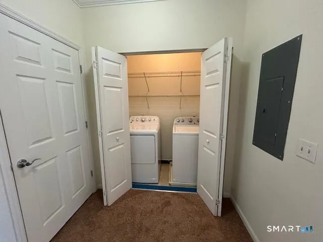 a view of utility room with washer and dryer