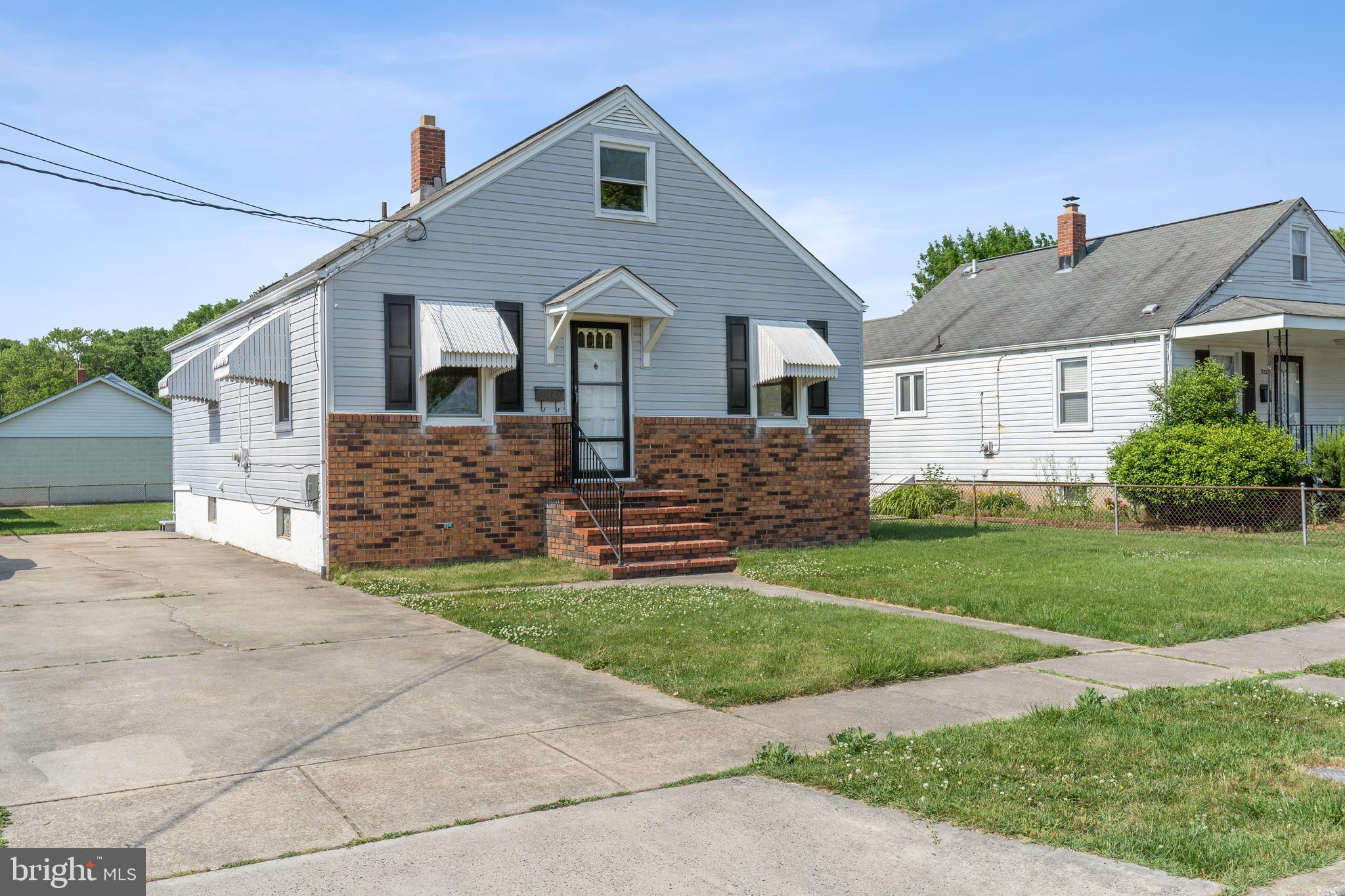 920 Woodlynn Road Baltimore, MD 21221 - Photo 1 of 39