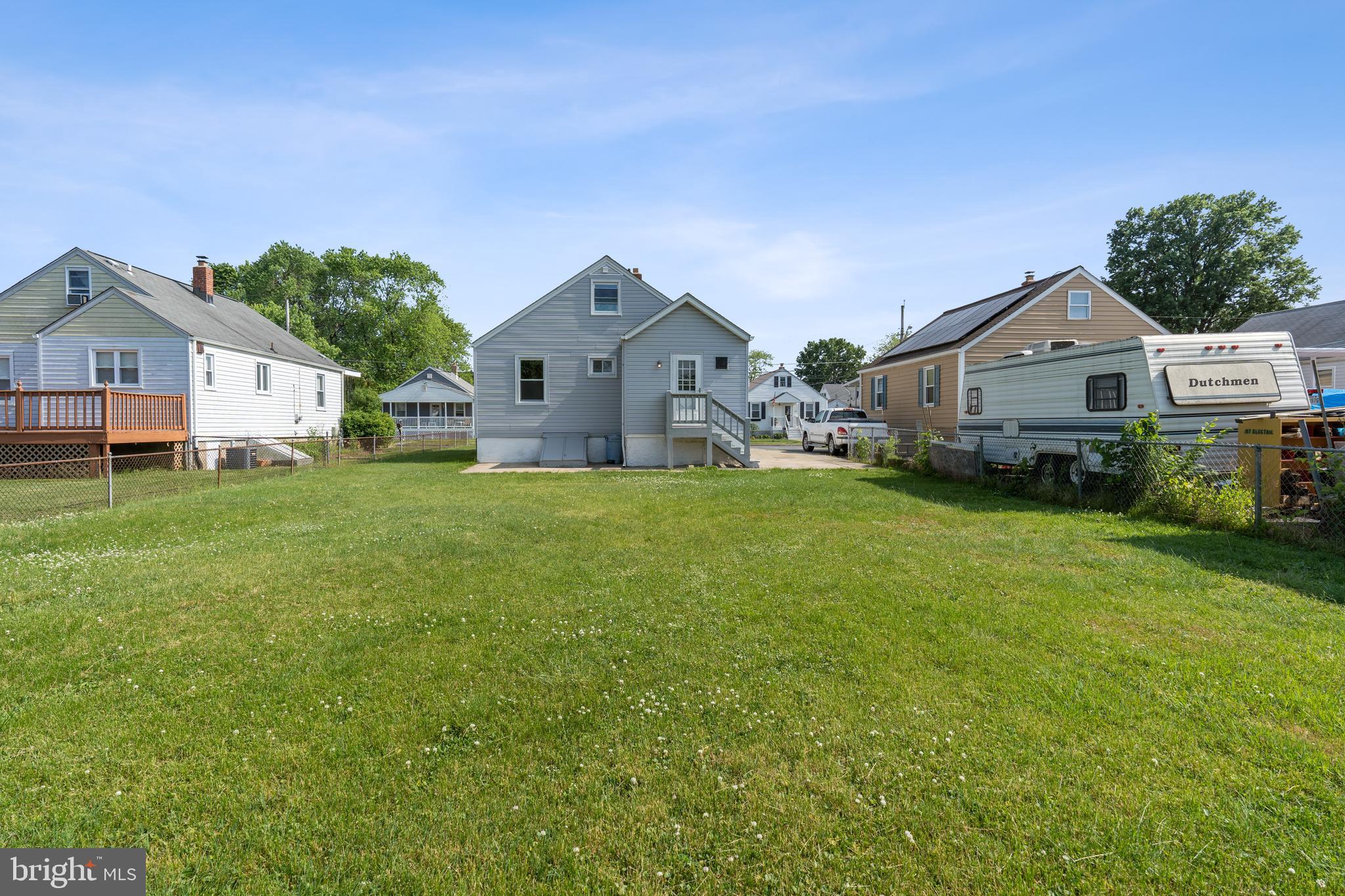 920 Woodlynn Road Baltimore, MD 21221 - Photo 5 of 39