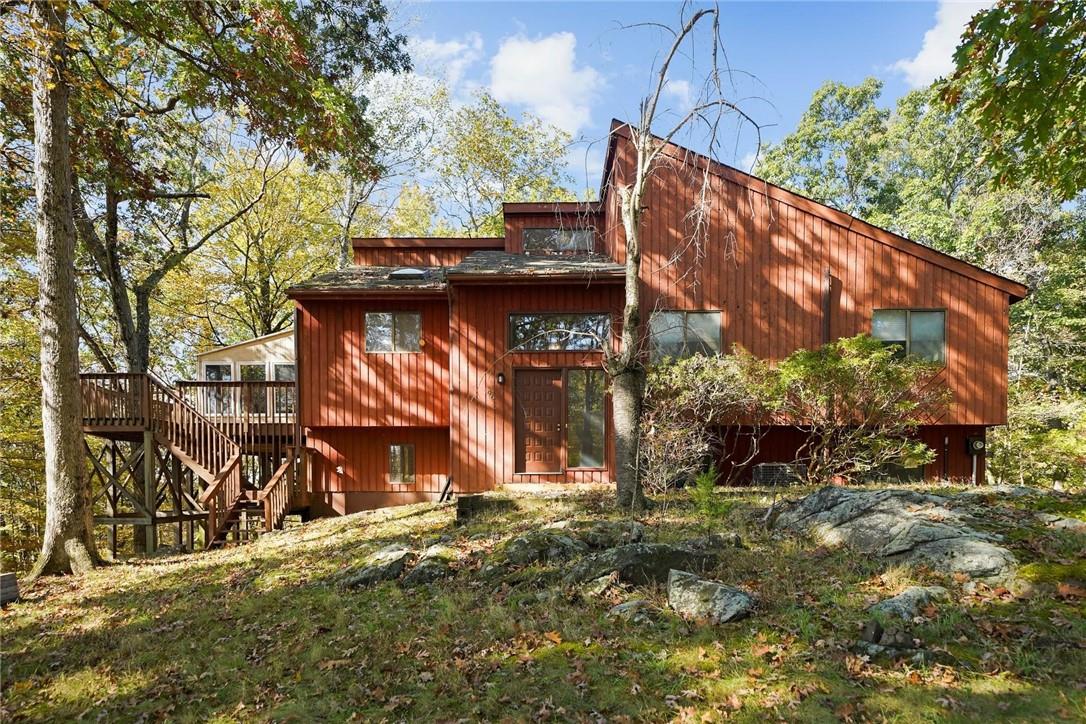46 Powder Horn Road Cortlandt Manor, NY 10567 - Photo 1 of 1 a view of street and sign board
