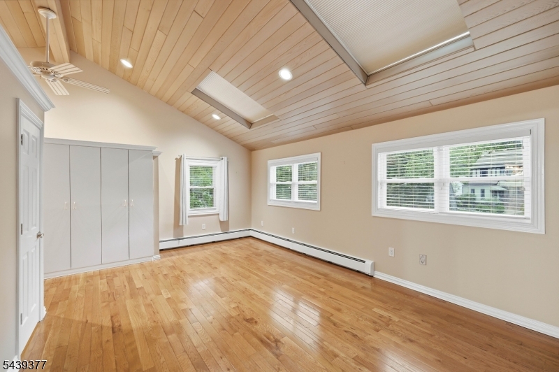 47 Crossbrook Road Livingston, NJ 07039 - Photo 19 of 35