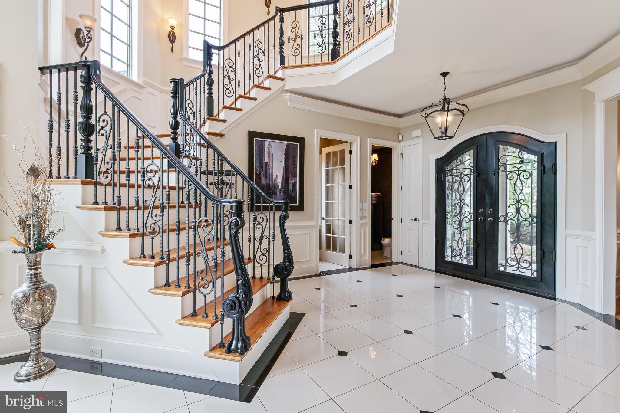 618 Willow Green Lititz, PA 17543 - Photo 2 of 63