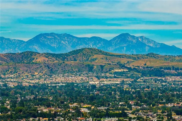 $1,640,000 | 262 North Callum Drive, Anaheim, CA 92807