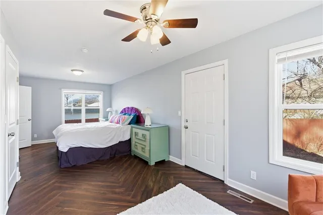 $295,000 | 618 West 85th Terrace, Kansas City, MO 64114