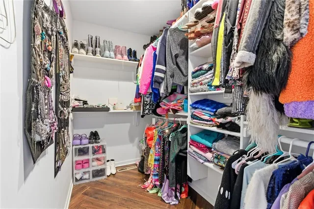 $295,000 | 618 West 85th Terrace, Kansas City, MO 64114