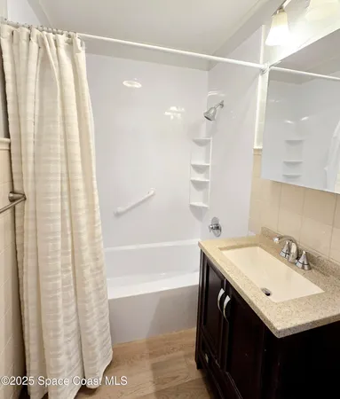 $2,300 | 6229 Savannah Drive, Melbourne, FL 32904
