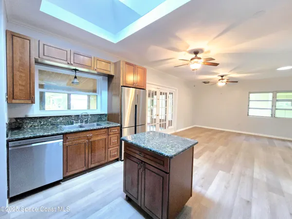$2,300 | 6229 Savannah Drive, Melbourne, FL 32904
