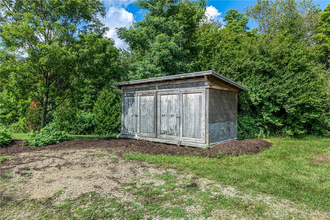 1590 Fairground Road Xenia, OH 45385 - Photo 51 of 77 Firewood storage