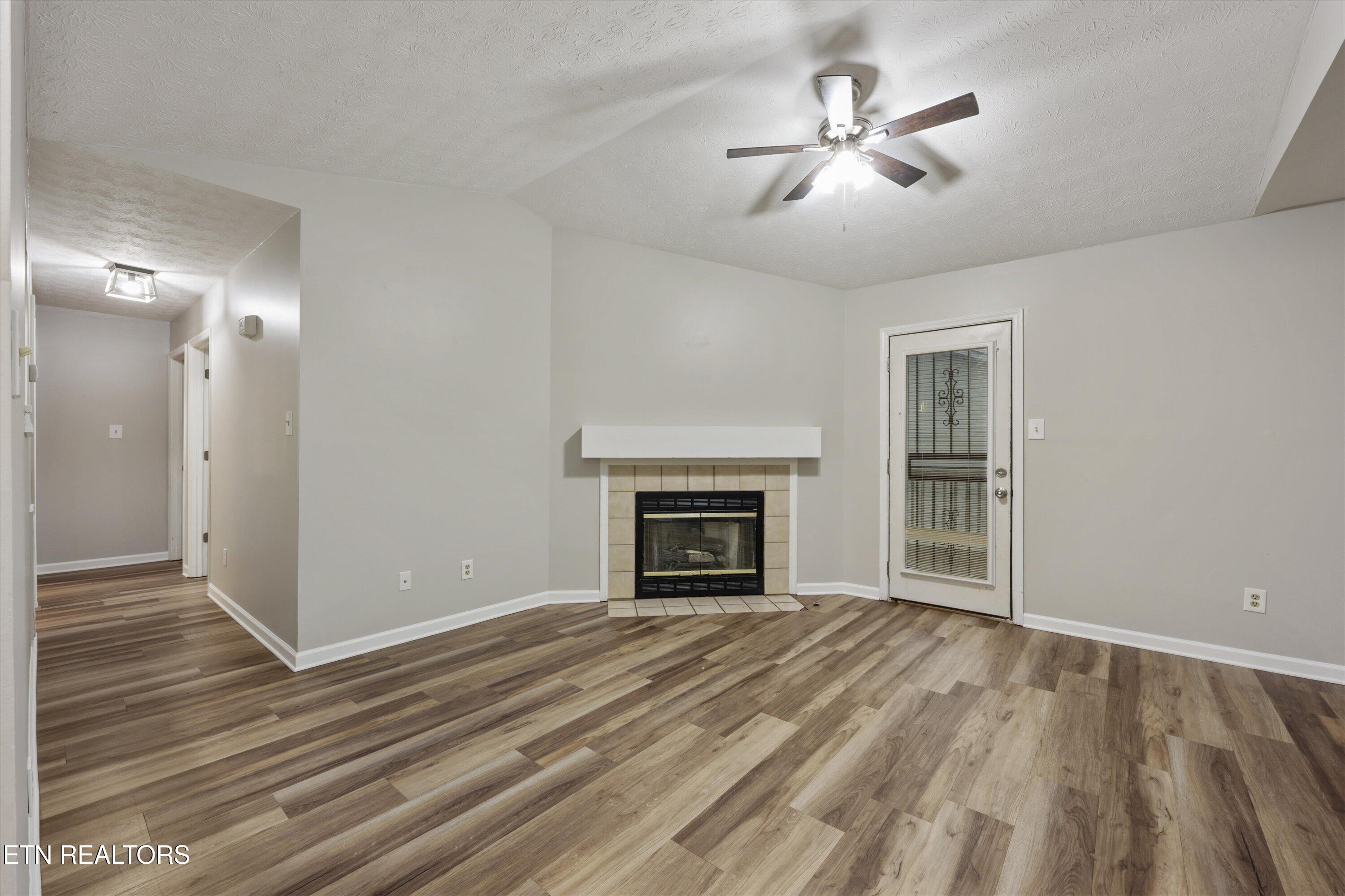 8002 Hill Road Knoxville, TN 37938 - Photo 7 of 38 05-8002 Hill Rd 01