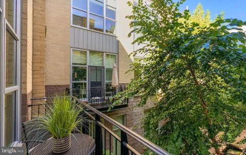 $724,900 | 2380 Champlain Street Northwest, Unit 203, Washington, DC 20009