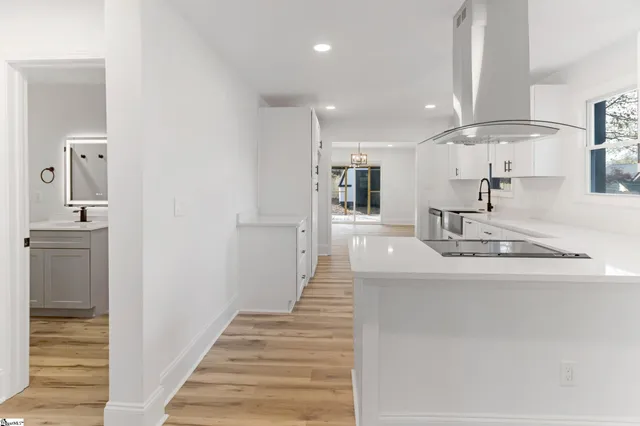 $399,000 | 7 Hendricks Street, Greenville, SC 29607