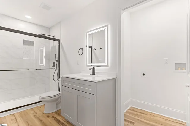 $399,000 | 7 Hendricks Street, Greenville, SC 29607