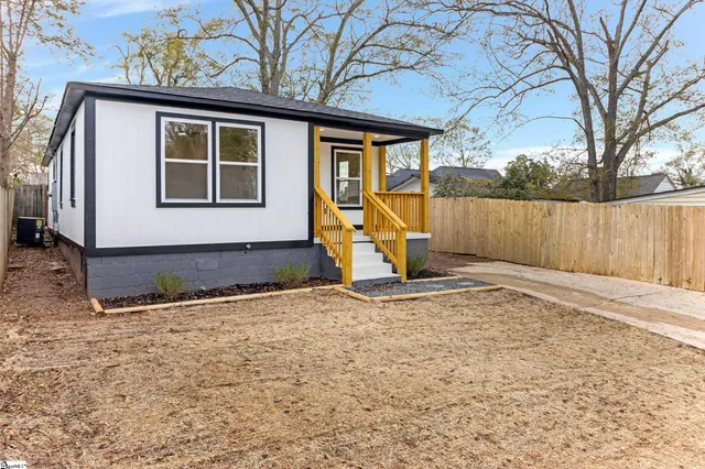 $399,000 | 7 Hendricks Street, Greenville, SC 29607