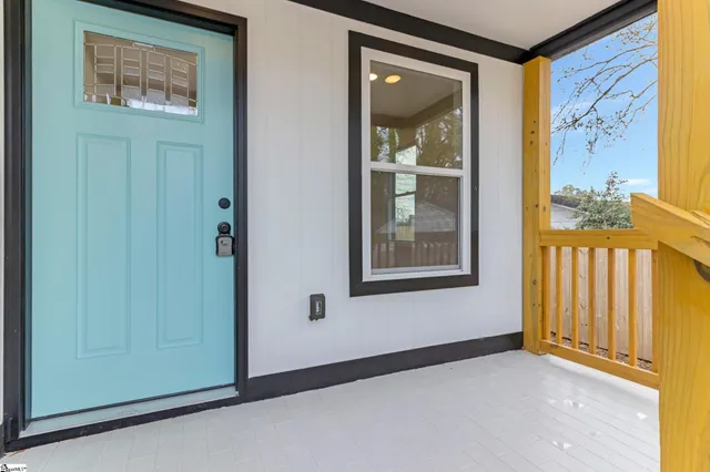 $399,000 | 7 Hendricks Street, Greenville, SC 29607