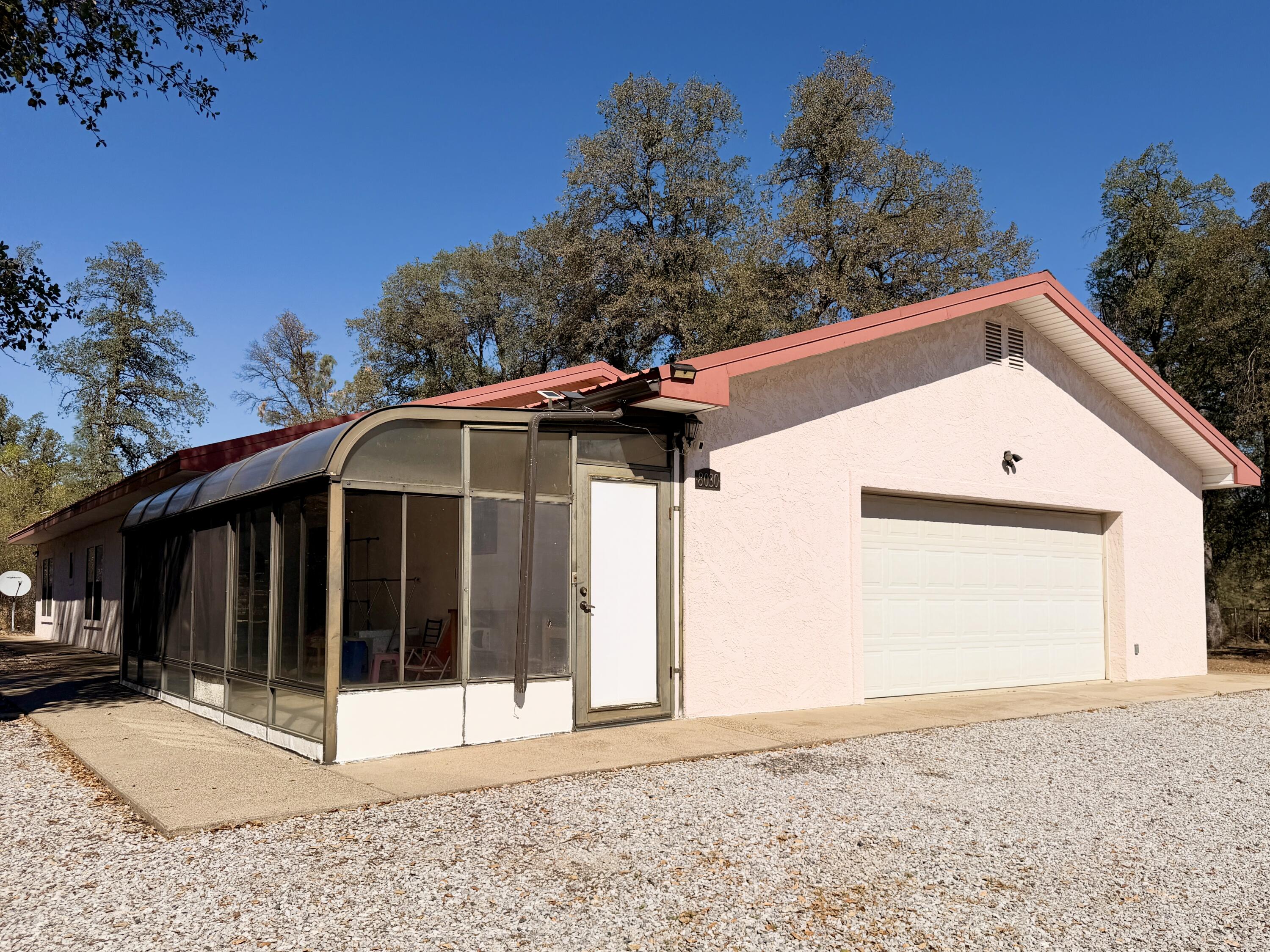 8030 Placer Road Redding, CA 96001 - Photo 5 of 58 IMG_4070