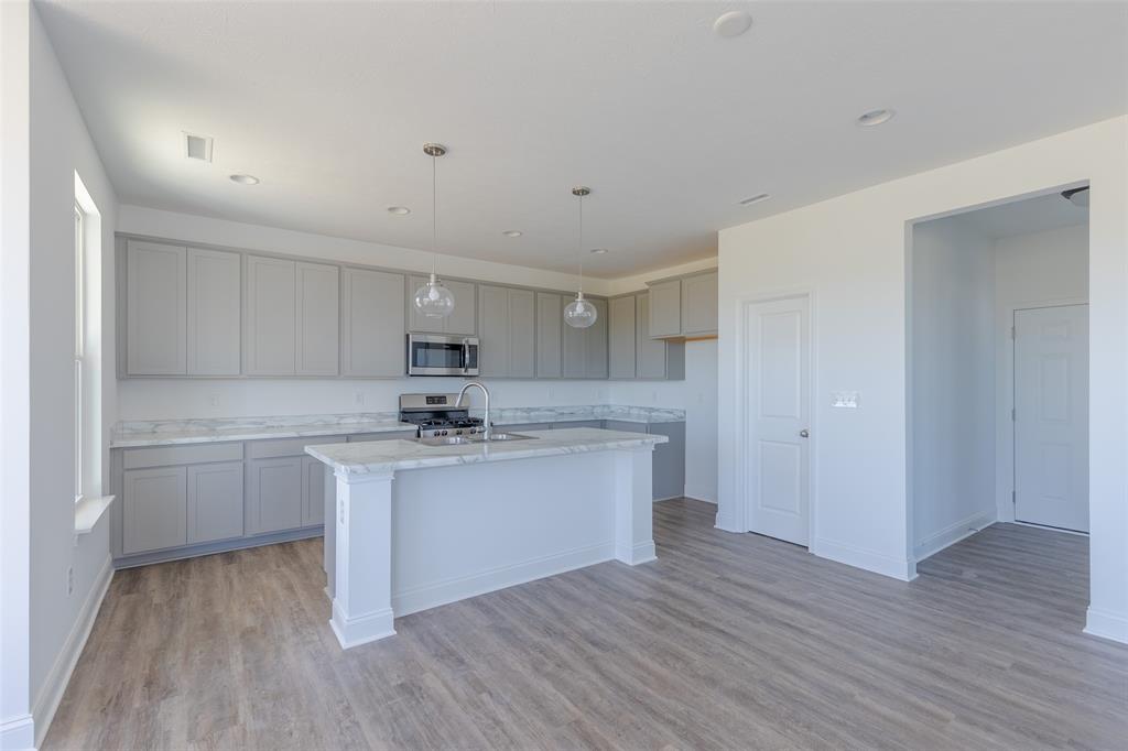 916 Alba Drive Lebanon, IN 46052 - Photo 13 of 38