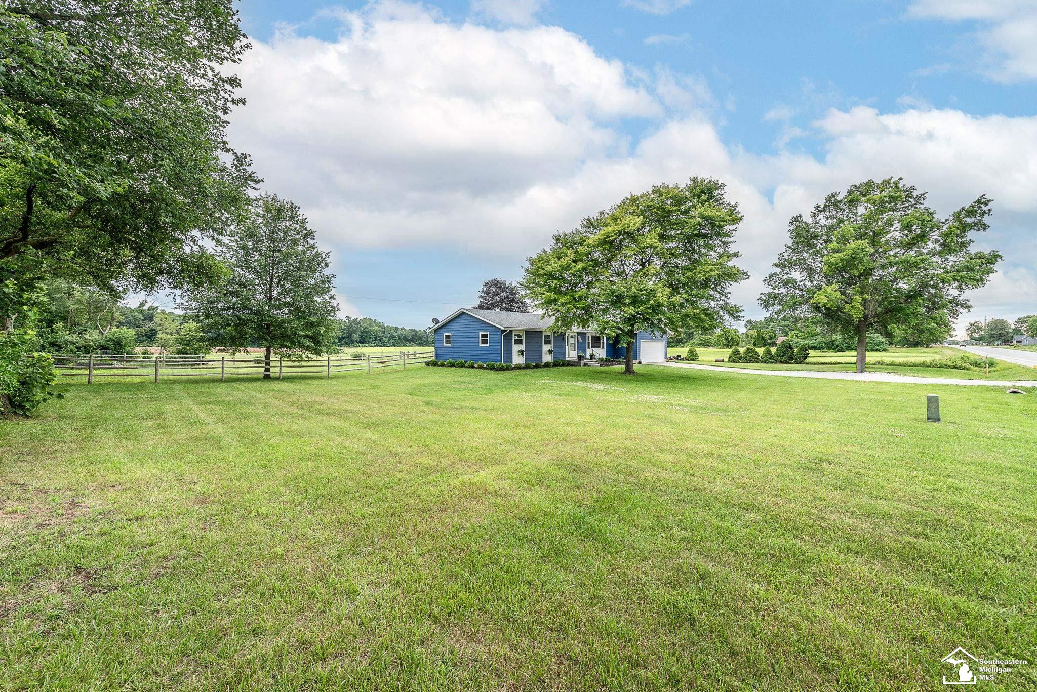13031 South Custer Road Dundee, MI 48131 - Photo 25 of 40