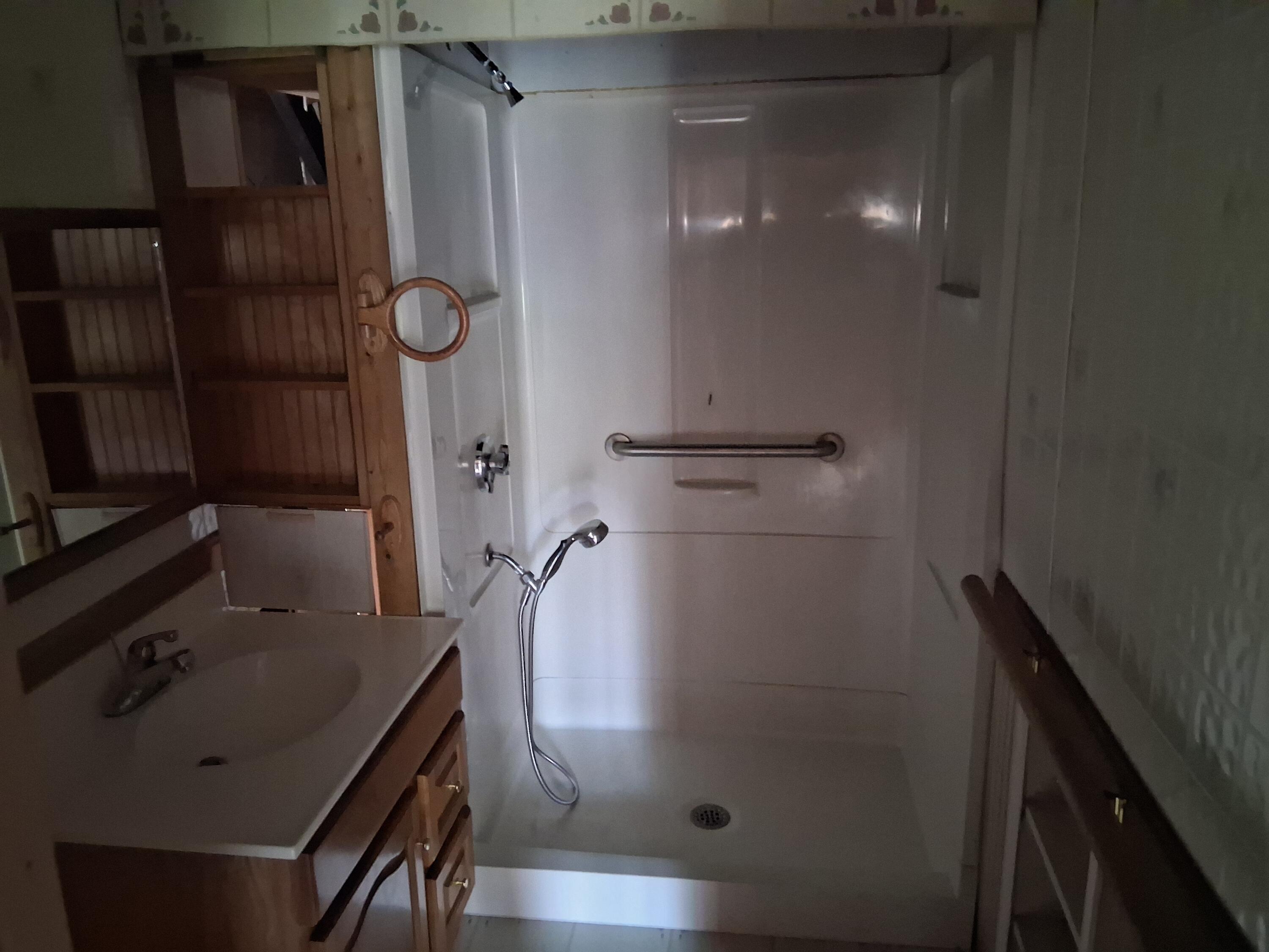 287 Yagger Road Norway, ME 04268 - Photo 11 of 16 Butler first floor bathroom