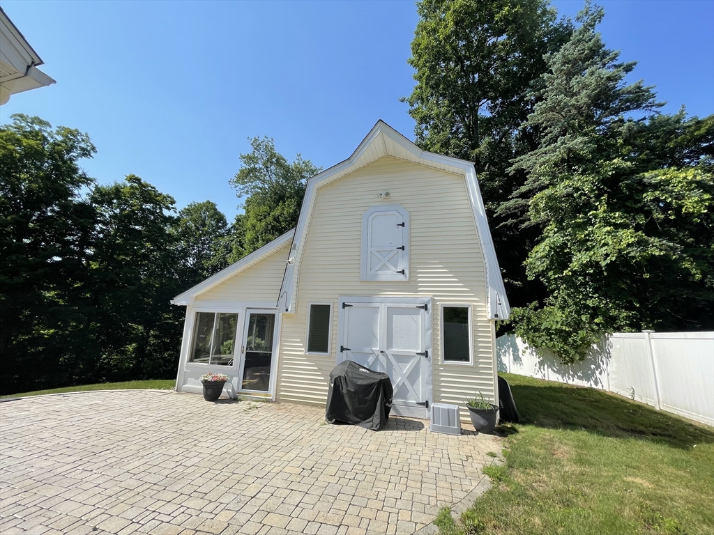 111 Springfield Street Wilbraham, MA 01095 - Photo 31 of 42