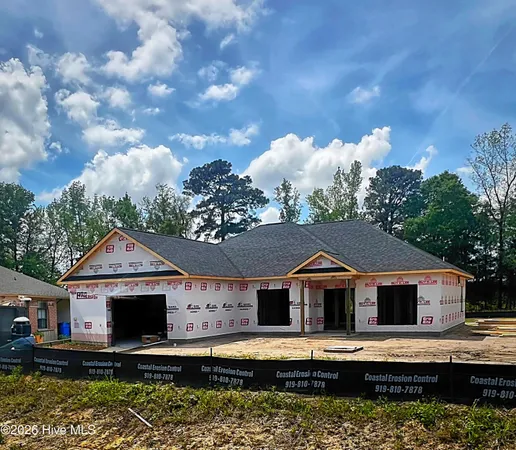 $338,350 | 300 Eastwood Drive, Wallace, NC 28466