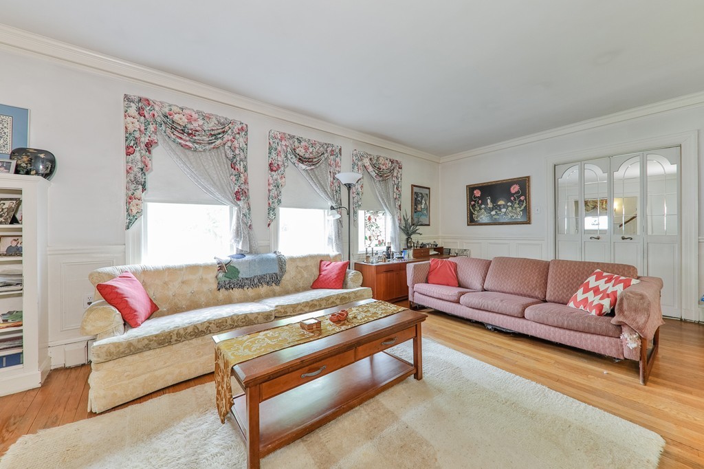 25 Ellison Road Newton, MA 02459 - Photo 10 of 23