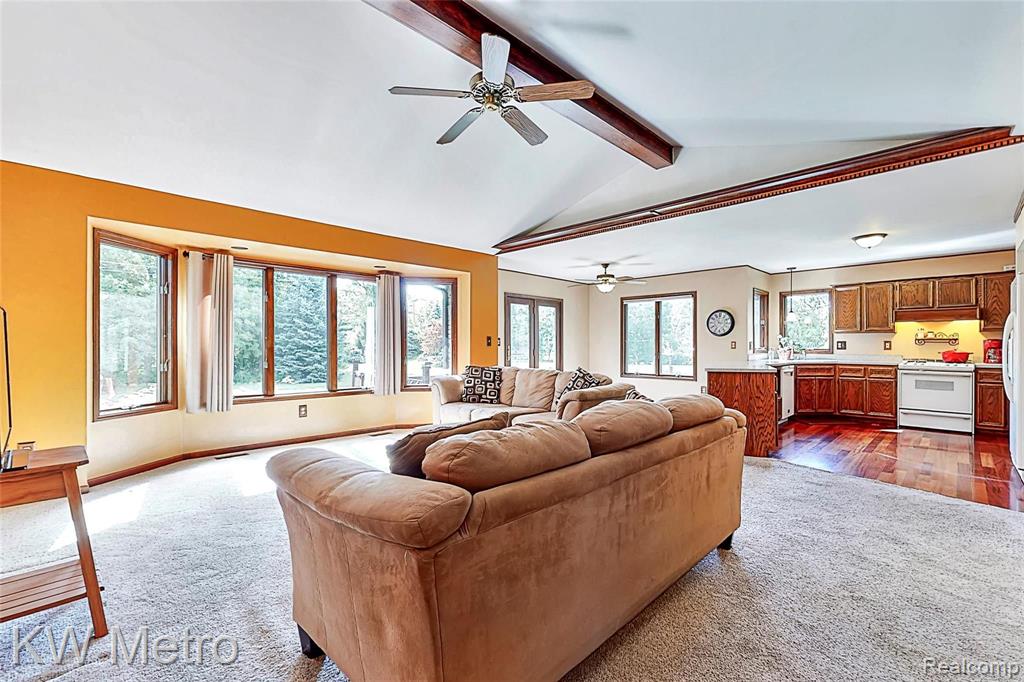 6192 Inkster Road Dearborn Heights, MI 48127 - Photo 14 of 34