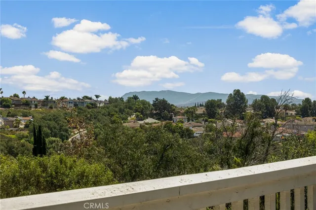 $2,149,000 | 18 Calle De La Luna, San Clemente, CA 92673