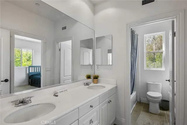 $2,149,000 | 18 Calle De La Luna, San Clemente, CA 92673