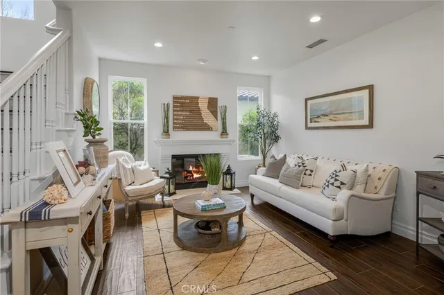 $2,149,000 | 18 Calle De La Luna, San Clemente, CA 92673