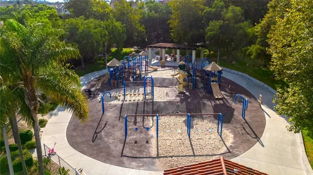 $2,149,000 | 18 Calle De La Luna, San Clemente, CA 92673