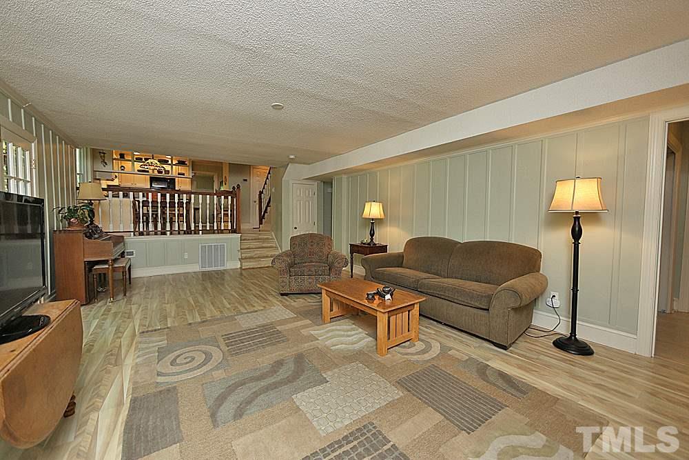 6809 Jean Drive Raleigh, NC 27612 - Photo 9 of 20 Gallery Image 9