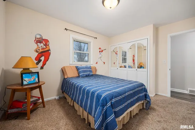 $249,900 | 110 East Maywood Street, Morton, IL 61550