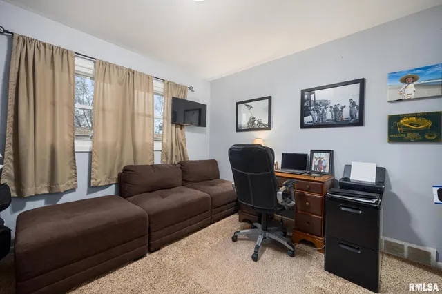 $249,900 | 110 East Maywood Street, Morton, IL 61550