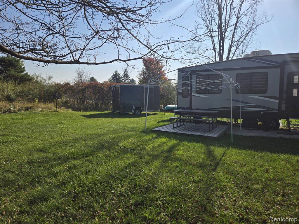 5467 Wellington Road Gladwin, MI 48624 - Photo 18 of 22