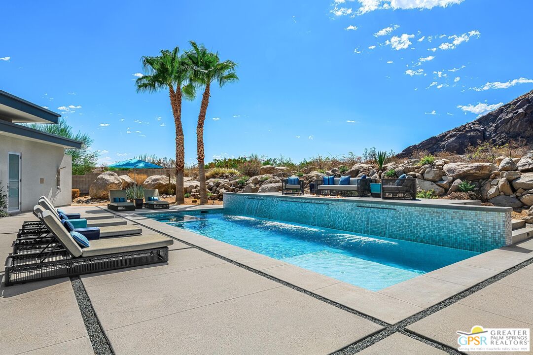 775 South La Mirada Road Palm Springs, CA 92264 - Photo 37 of 59 a view of a terrace with chairs