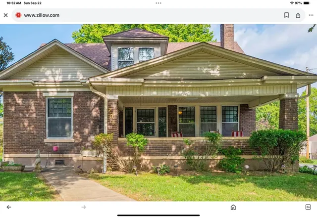 $2,700 | 208 South College Street, Woodbury, TN 37190