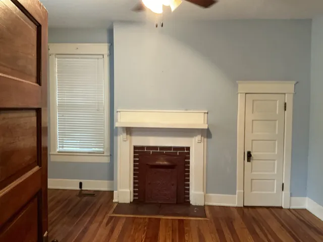 $2,700 | 208 South College Street, Woodbury, TN 37190
