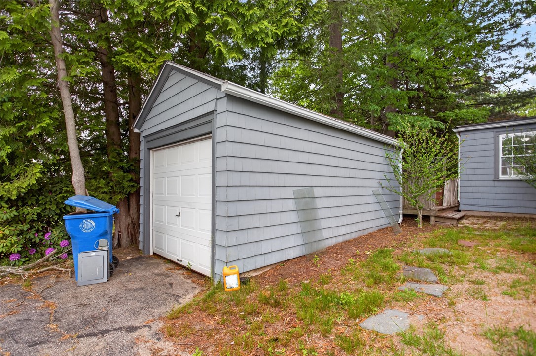 64 White Birch Road Cranston, RI 02920 - Photo 48 of 50